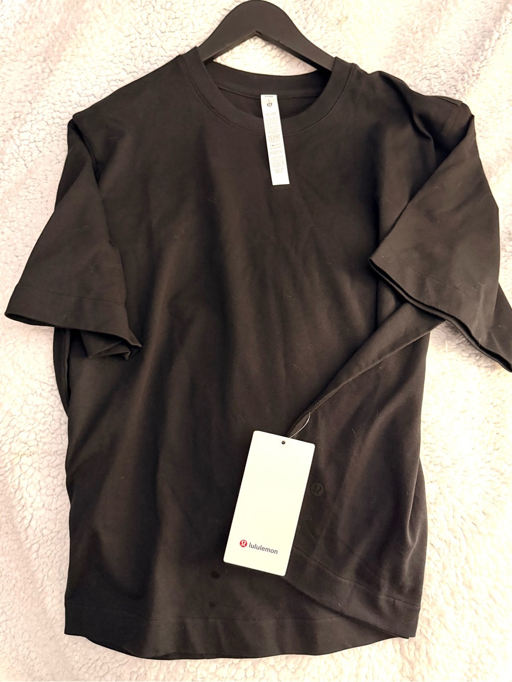 lululemon athletica Men's Black Crew Neck Short Sleeve Tee